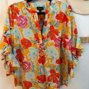 GiGio Floral Print Ruffled Top